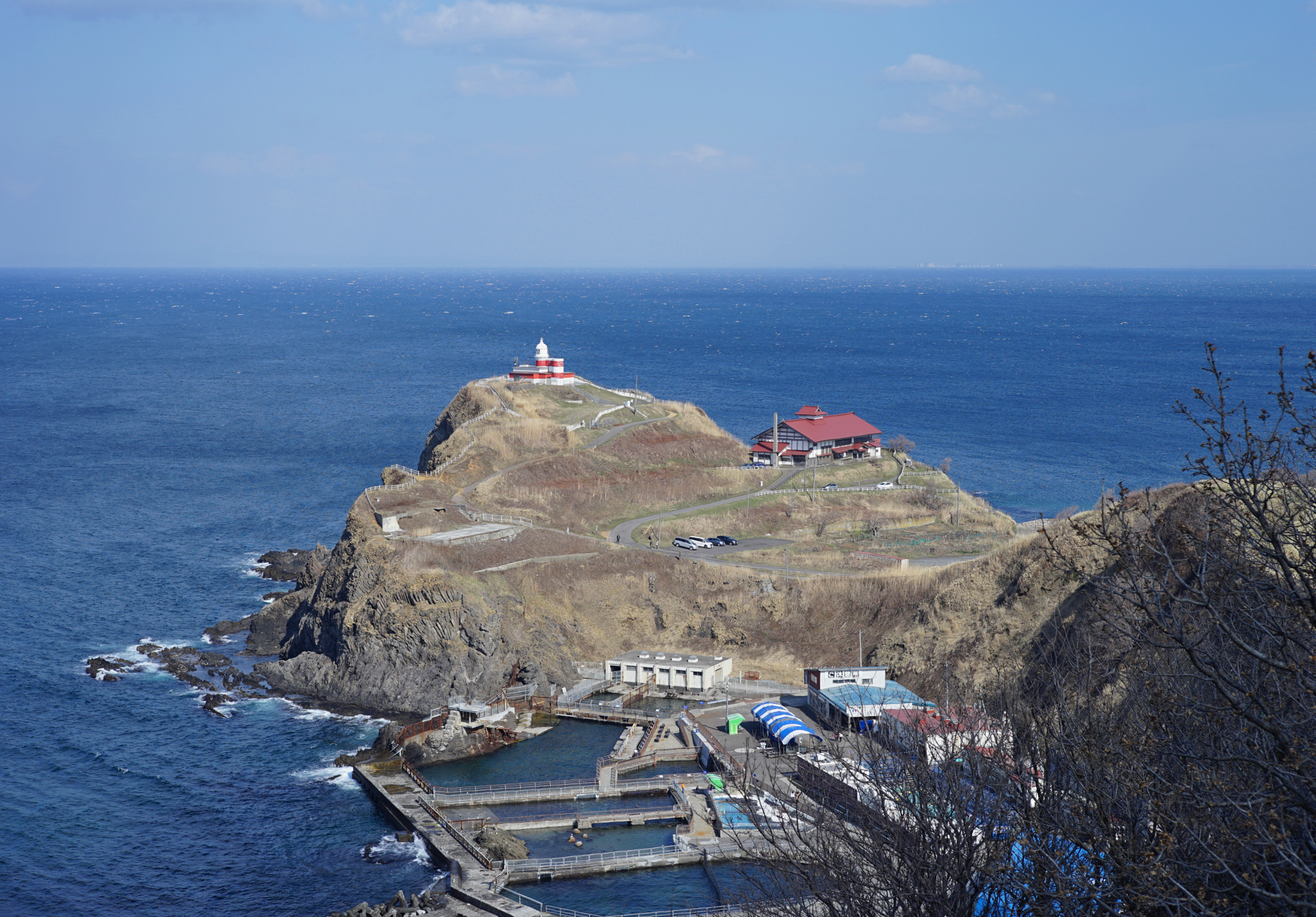 小樽市祝津高島岬　鰊御殿と日和山灯台